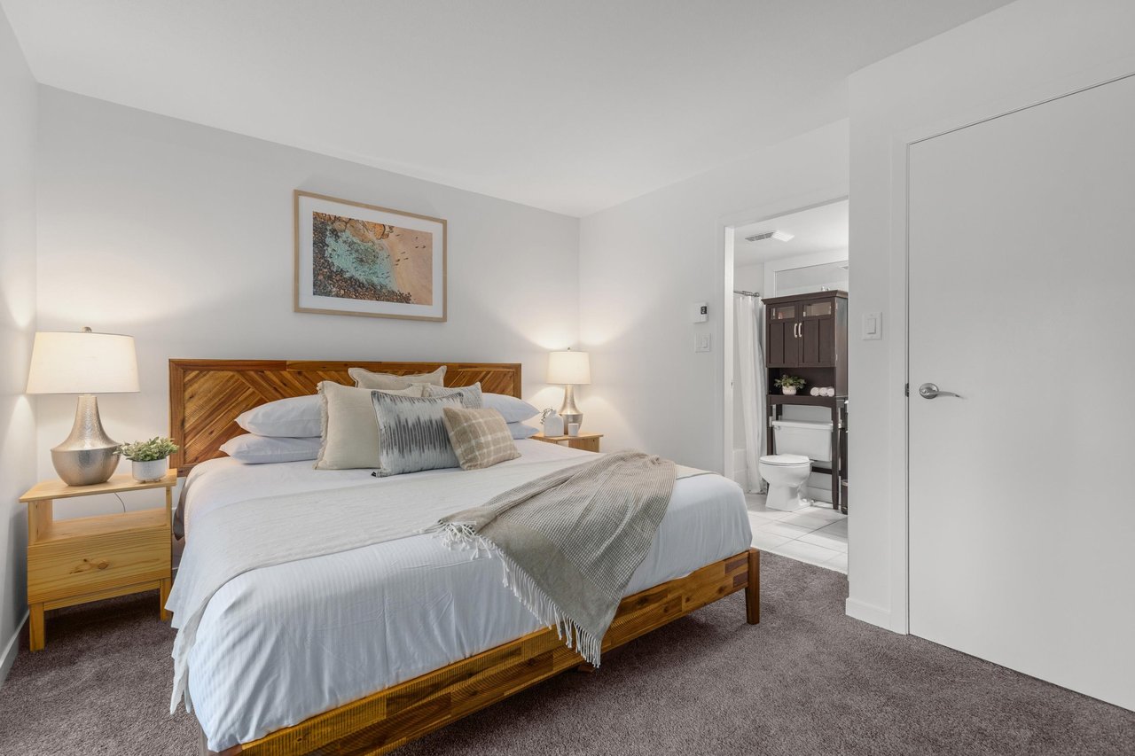 25-3102 Panorama Ridge