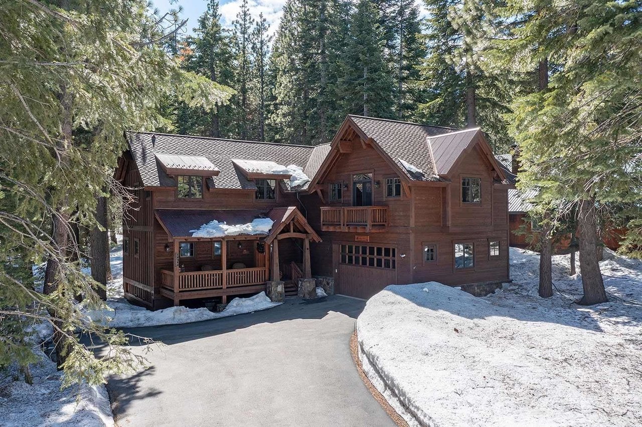 12326 Greenleaf Way
