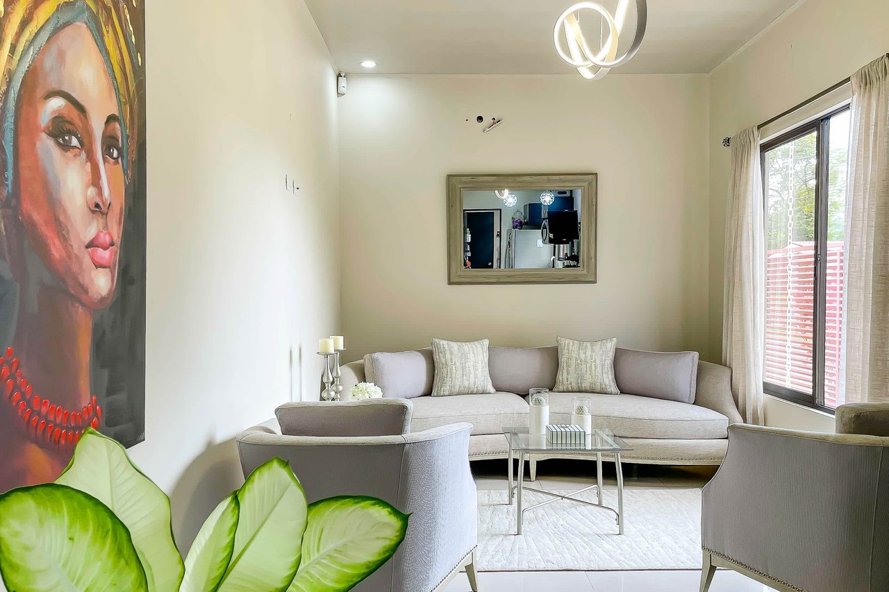Beautiful Modern Home Manuel Antonio