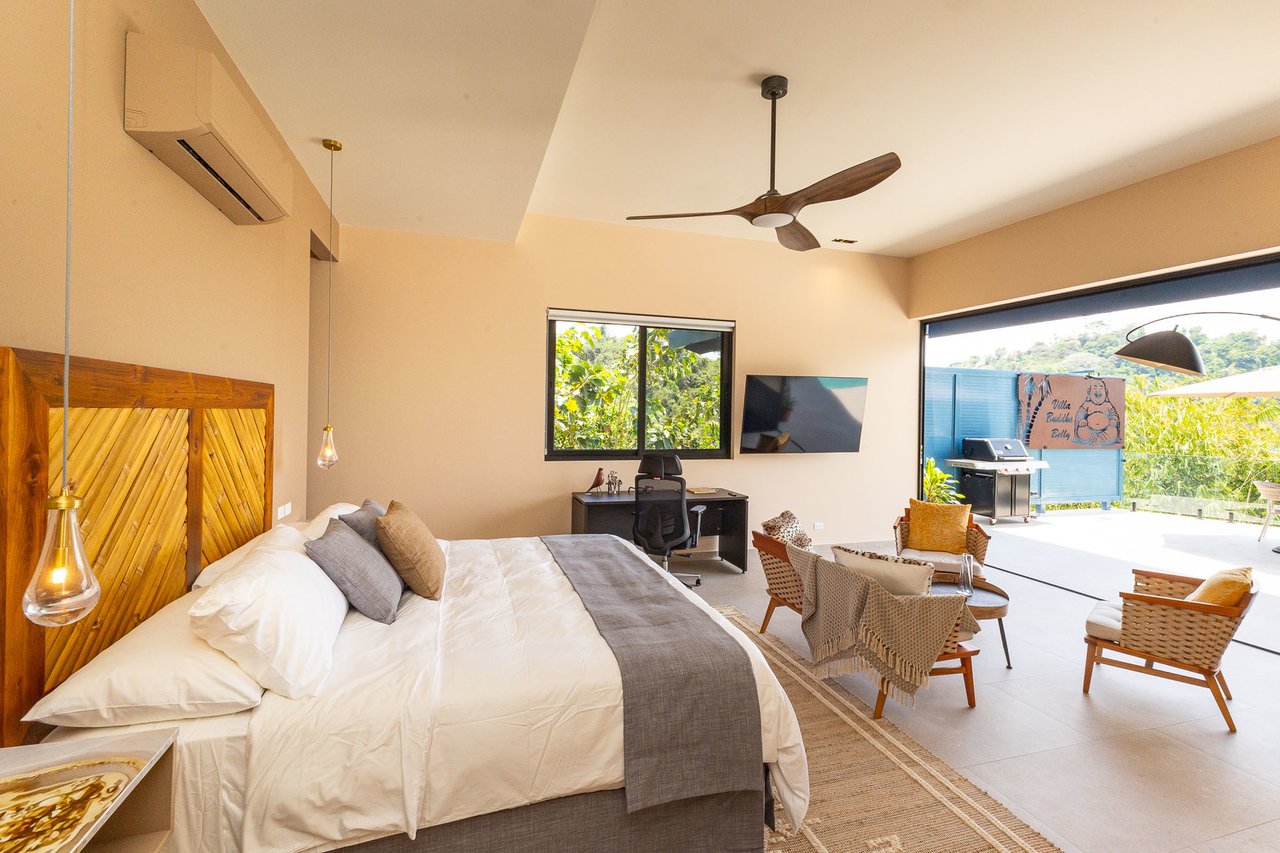 Modern Luxury Villa Near Marina, Manuel Antonio, Puntarenas