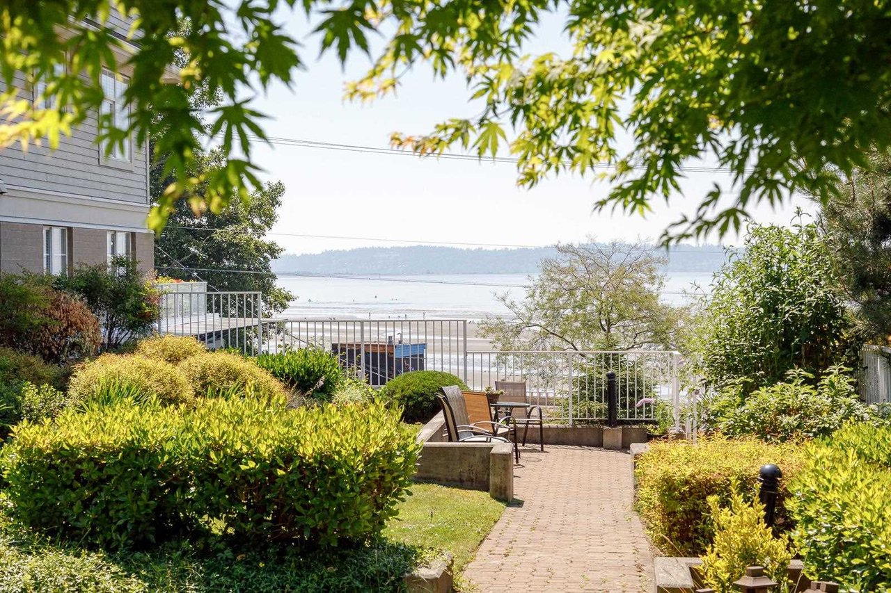110-15621 Marine Dr