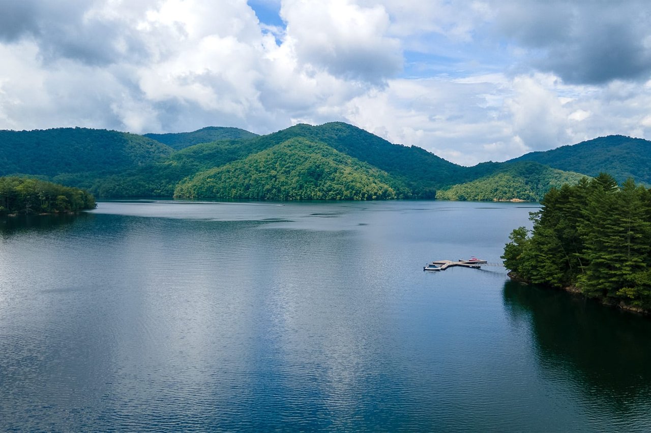 Lake Nantahala