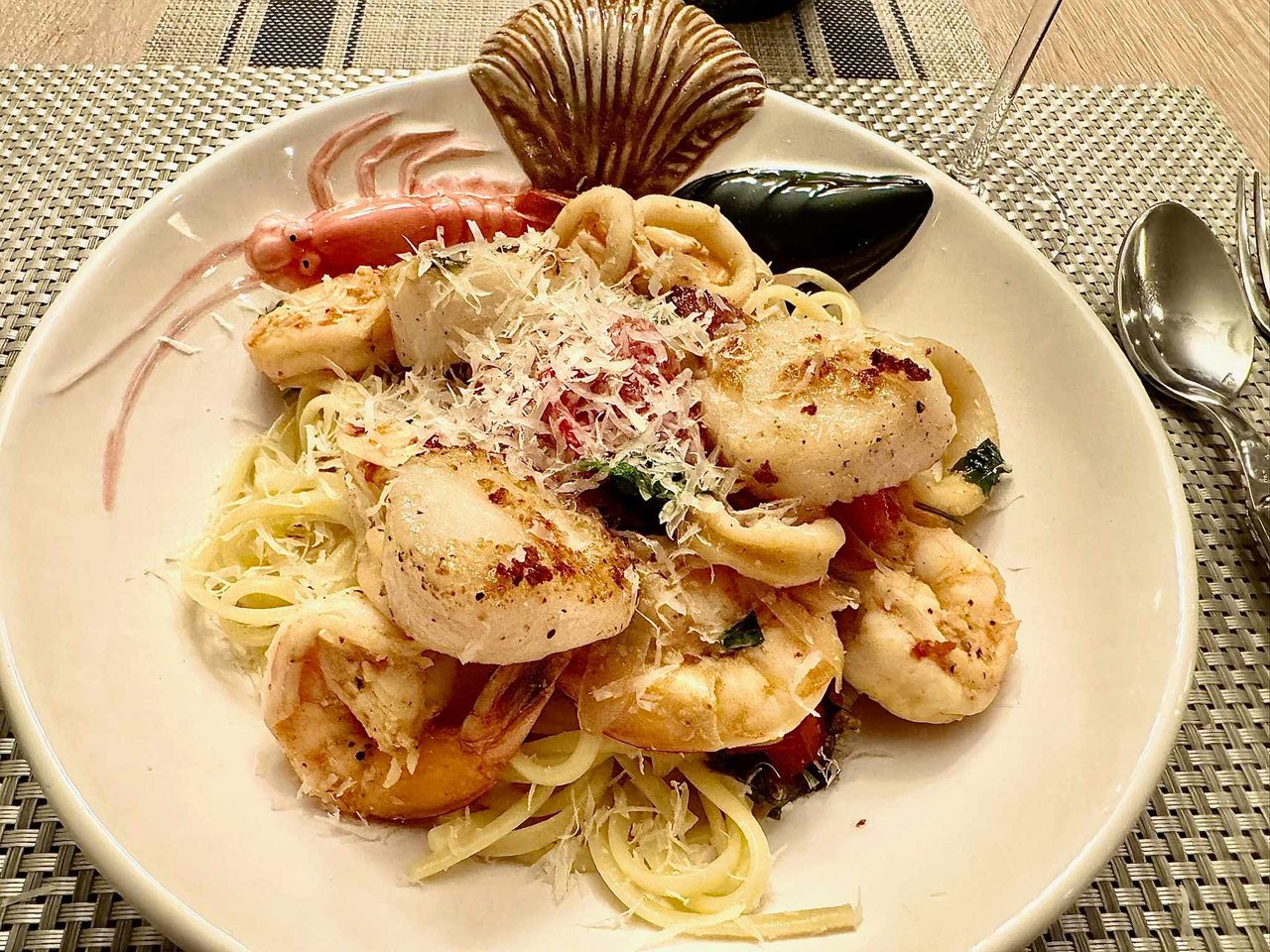 Seafood Linguini