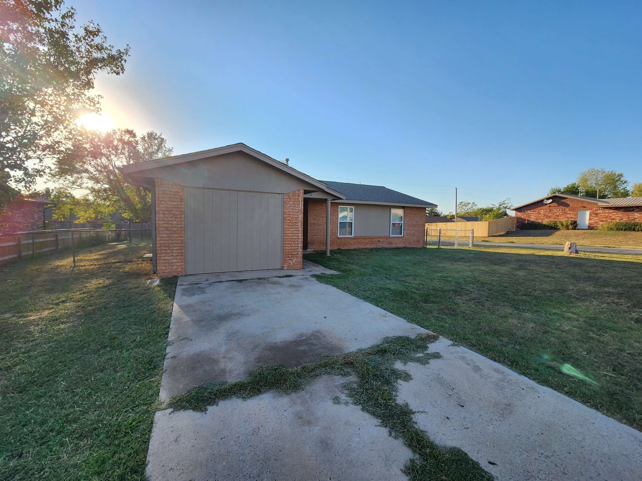 1518 Pecan Grove