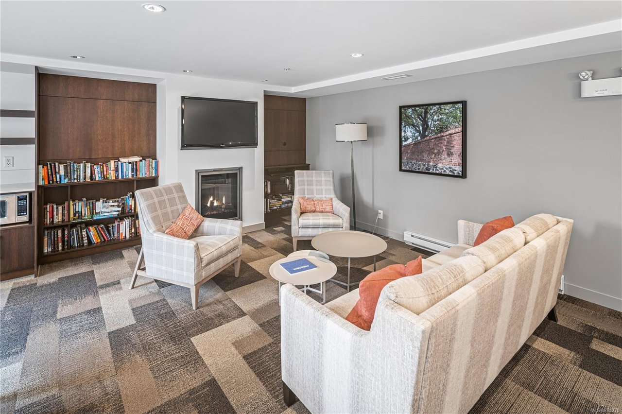 503-999 Burdett Ave