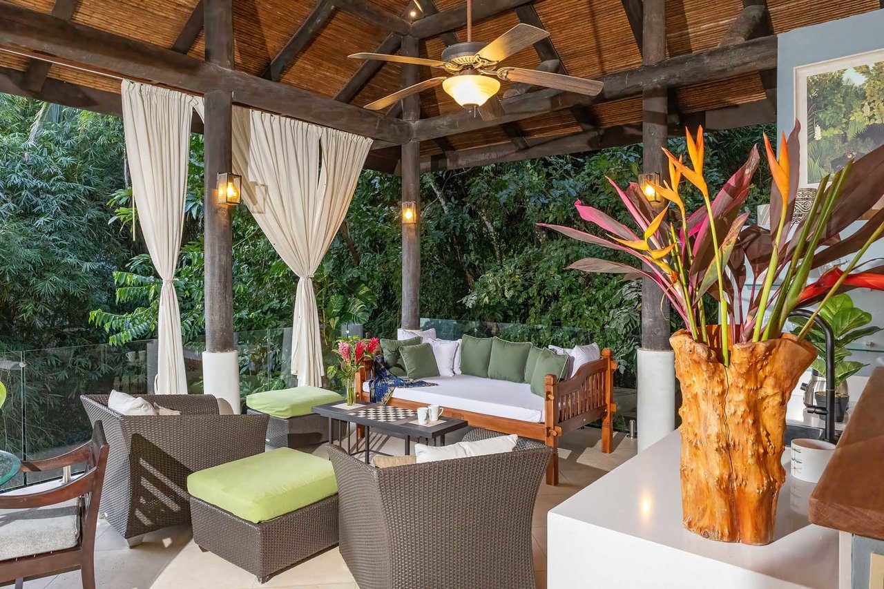 Balinese Tropical Rental Villa, Manuel Antonio, Puntarenas