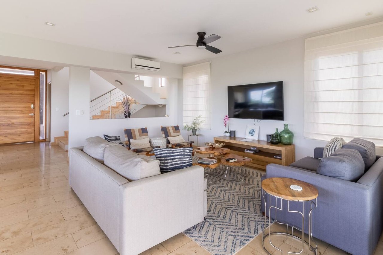 Coastal Hilltop Ocean View Home, Tamarindo, Guanacaste