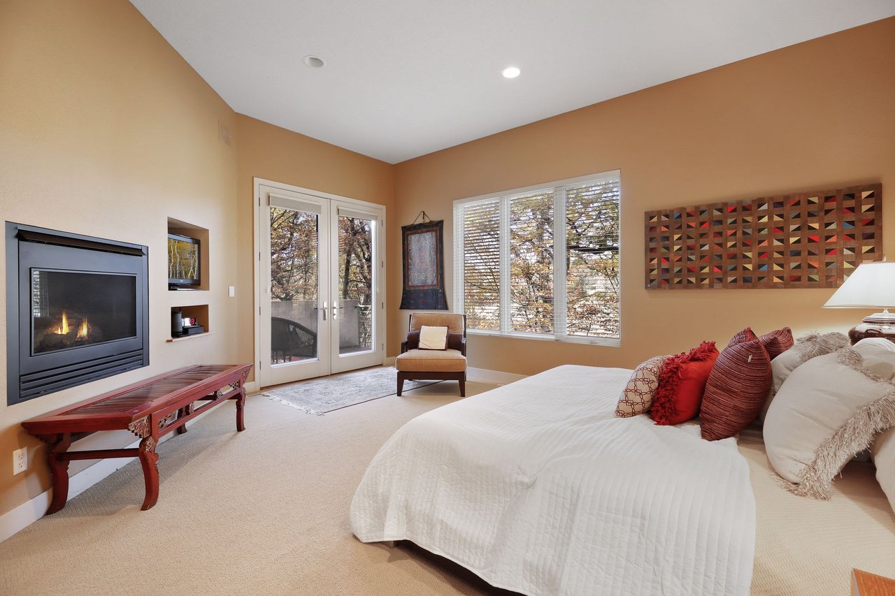 13964 Emerald Ridge, Minnetonka