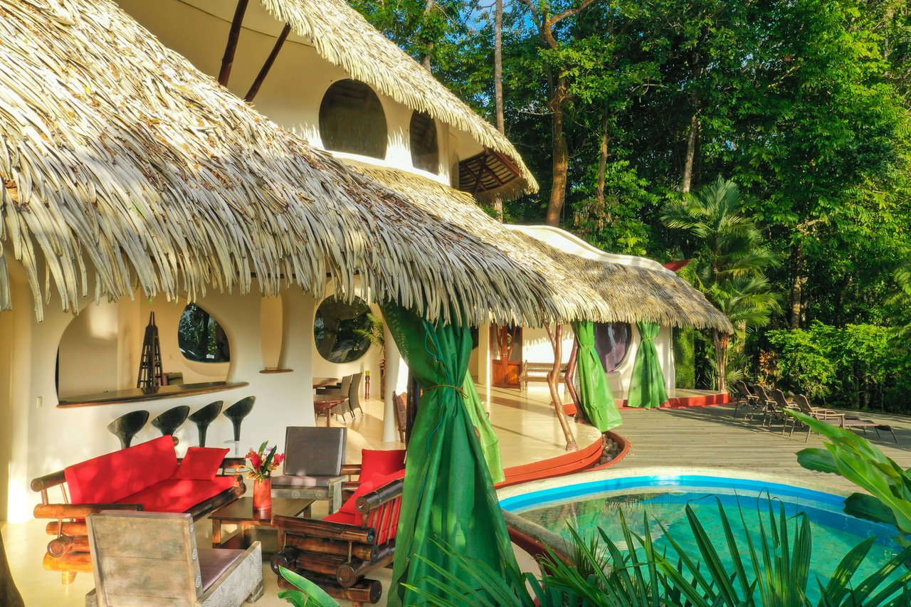 Los Nubes, Luxurious Natural Energy Resort