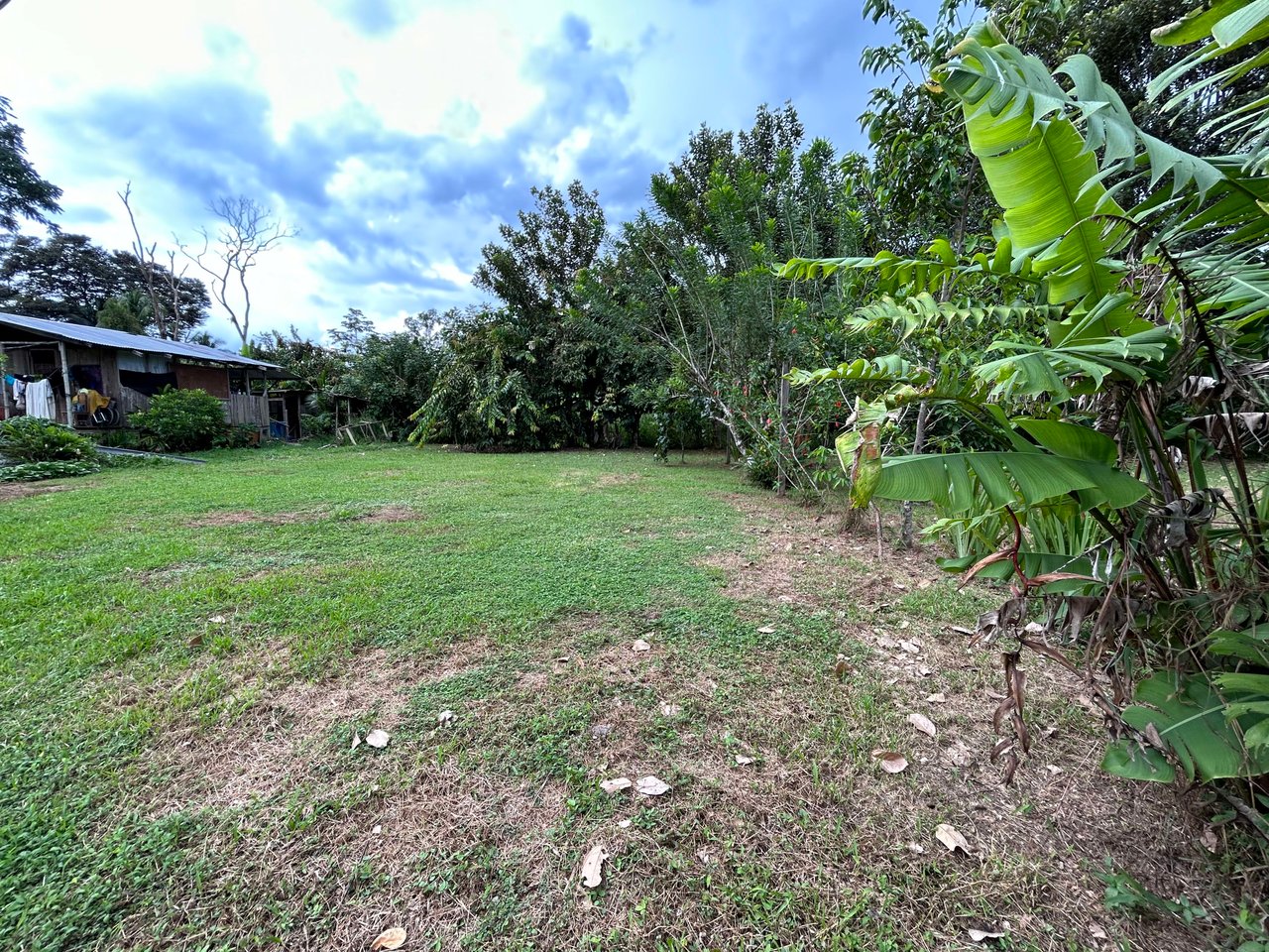 Lot in San Buenas, only 10 minutes to Tres Rios