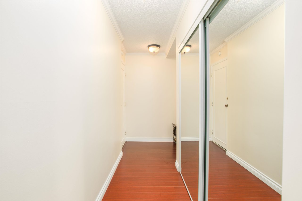 203-1390 Duchess Ave