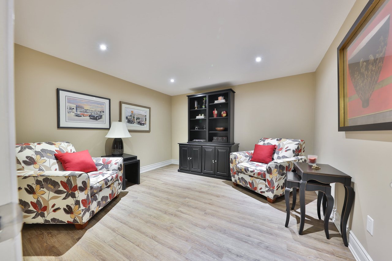 #27 - 2400 Neyagawa Boulevard, Oakville