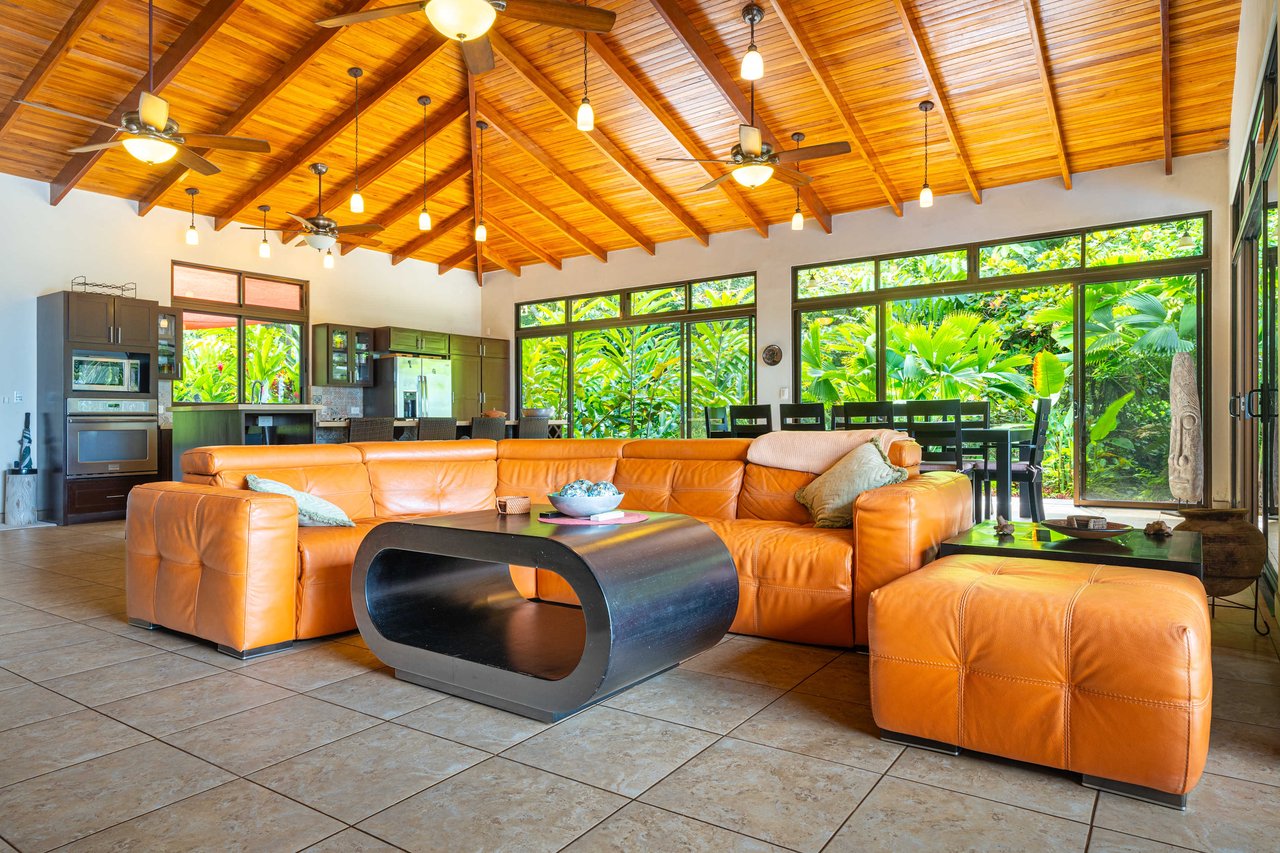 Ocean Mountain View with Privacy! Casa Carpe Diem 