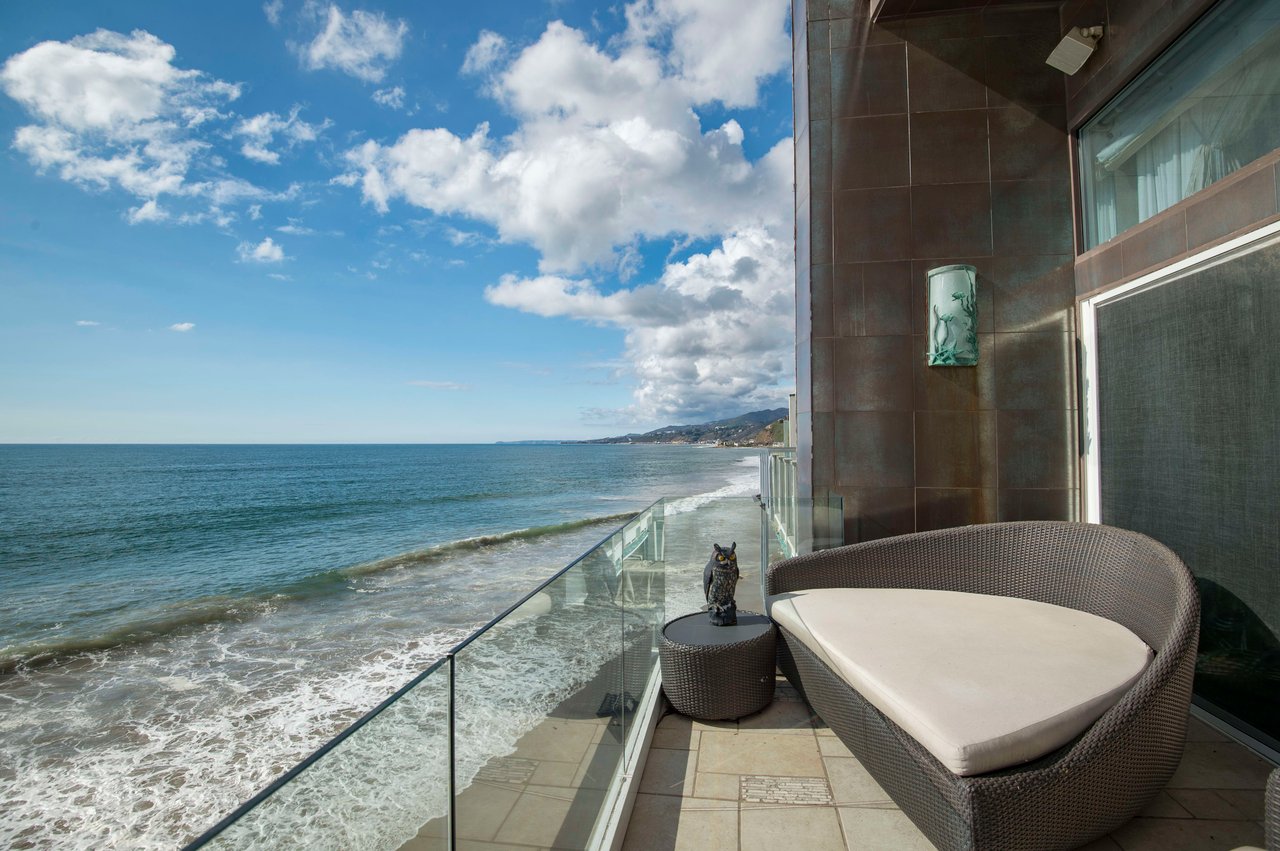 21206 Pacific Coast Highway