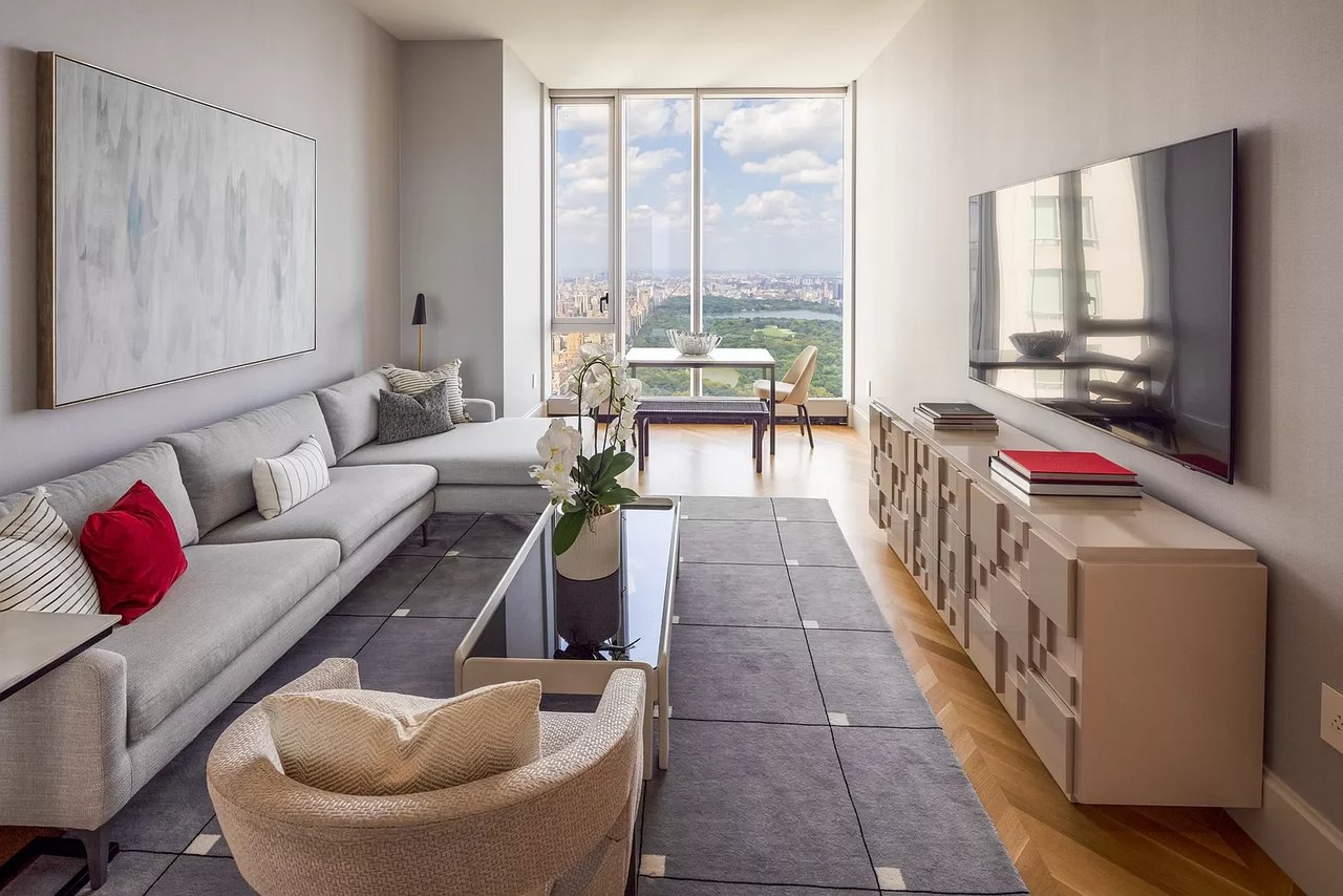 Manhattan Weekly Snapshot May 11 – 17, 2024