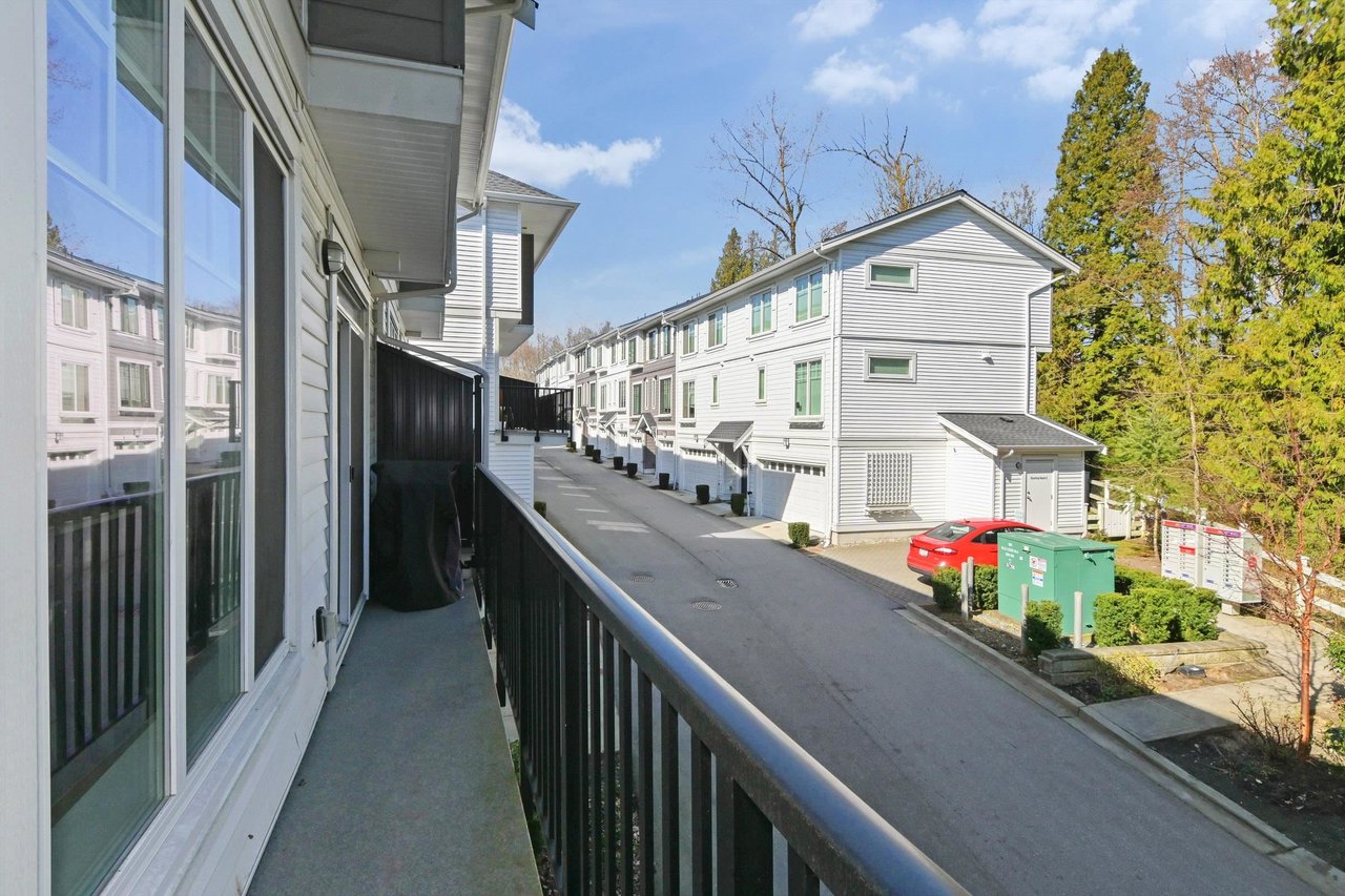 28-19299 64 Ave