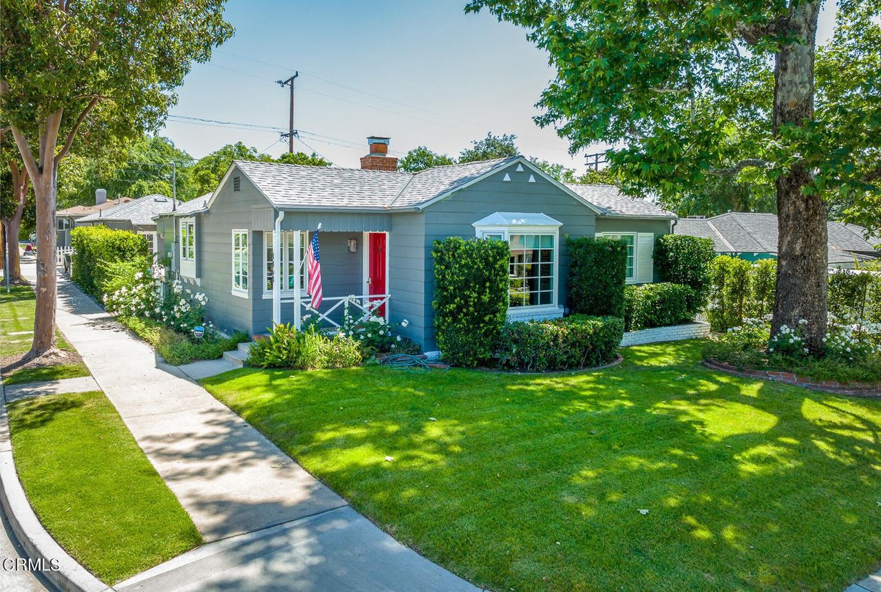 Bright Cape Cod Home in Beloved Sparr Heights
