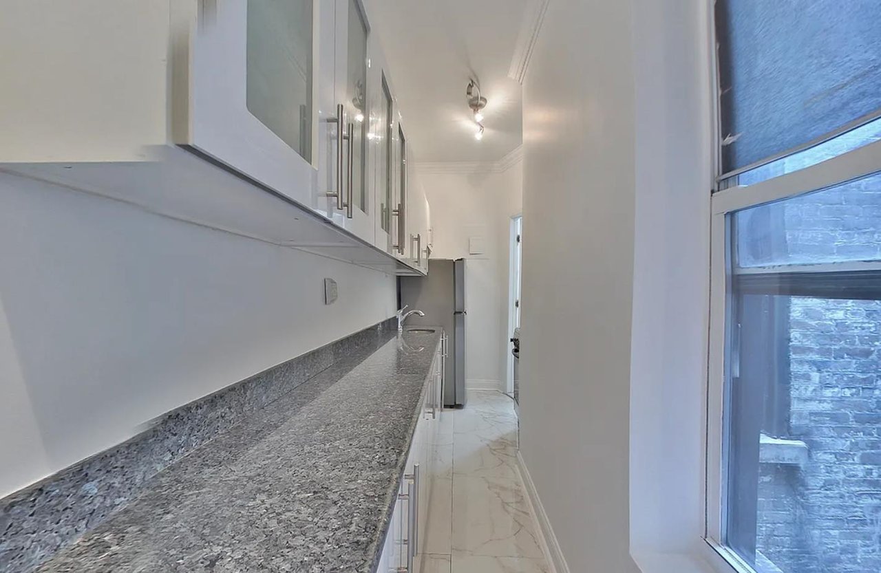 15a West 64th Street, Apt 2-A