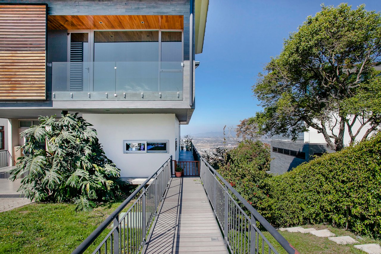 Contemporary Sunset View Villa, Escazu, San Jose