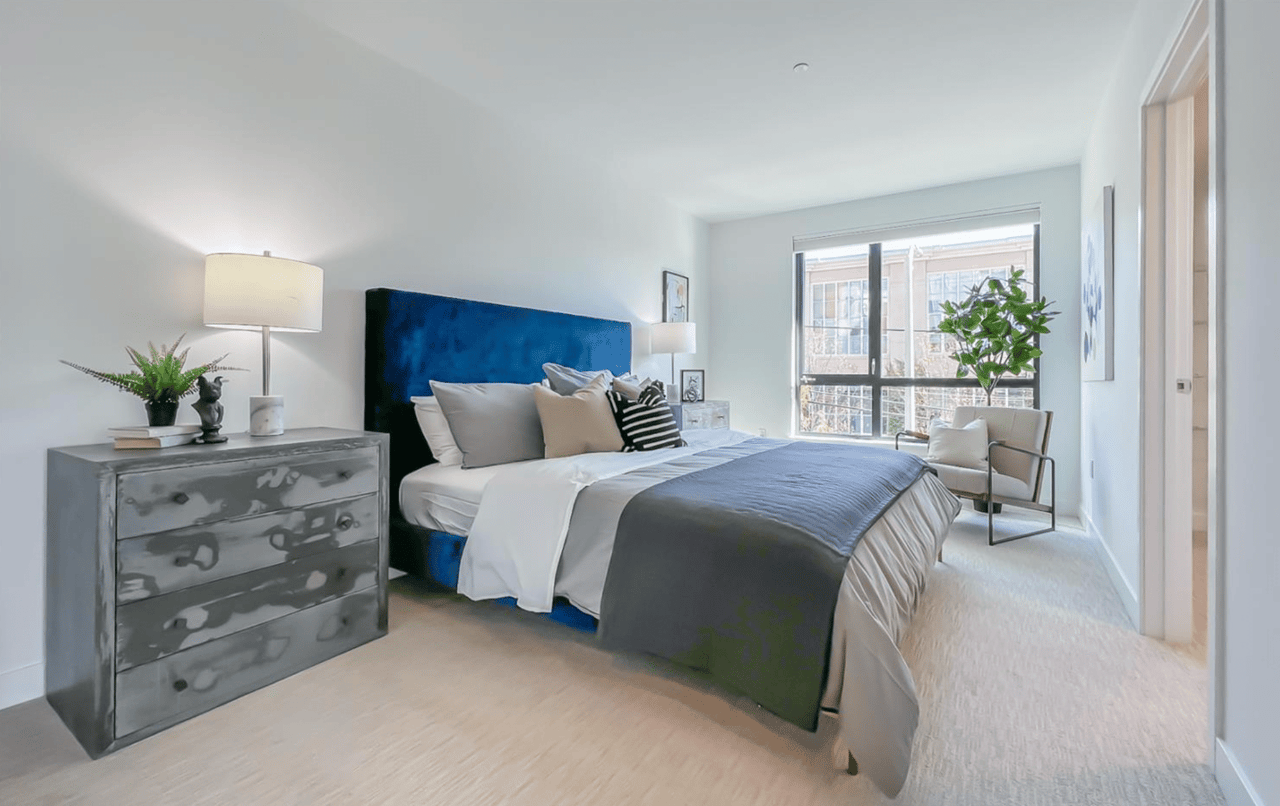 1300 22nd Street, Unit 208 