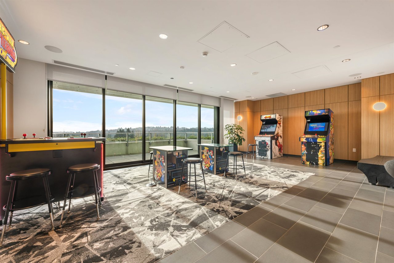 1305-3809 Evergreen Pl