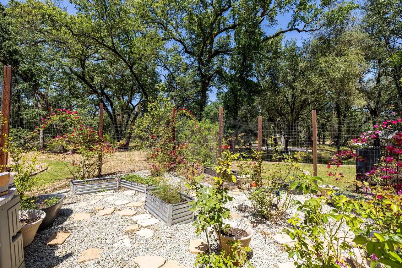 2880 Carlson Drive