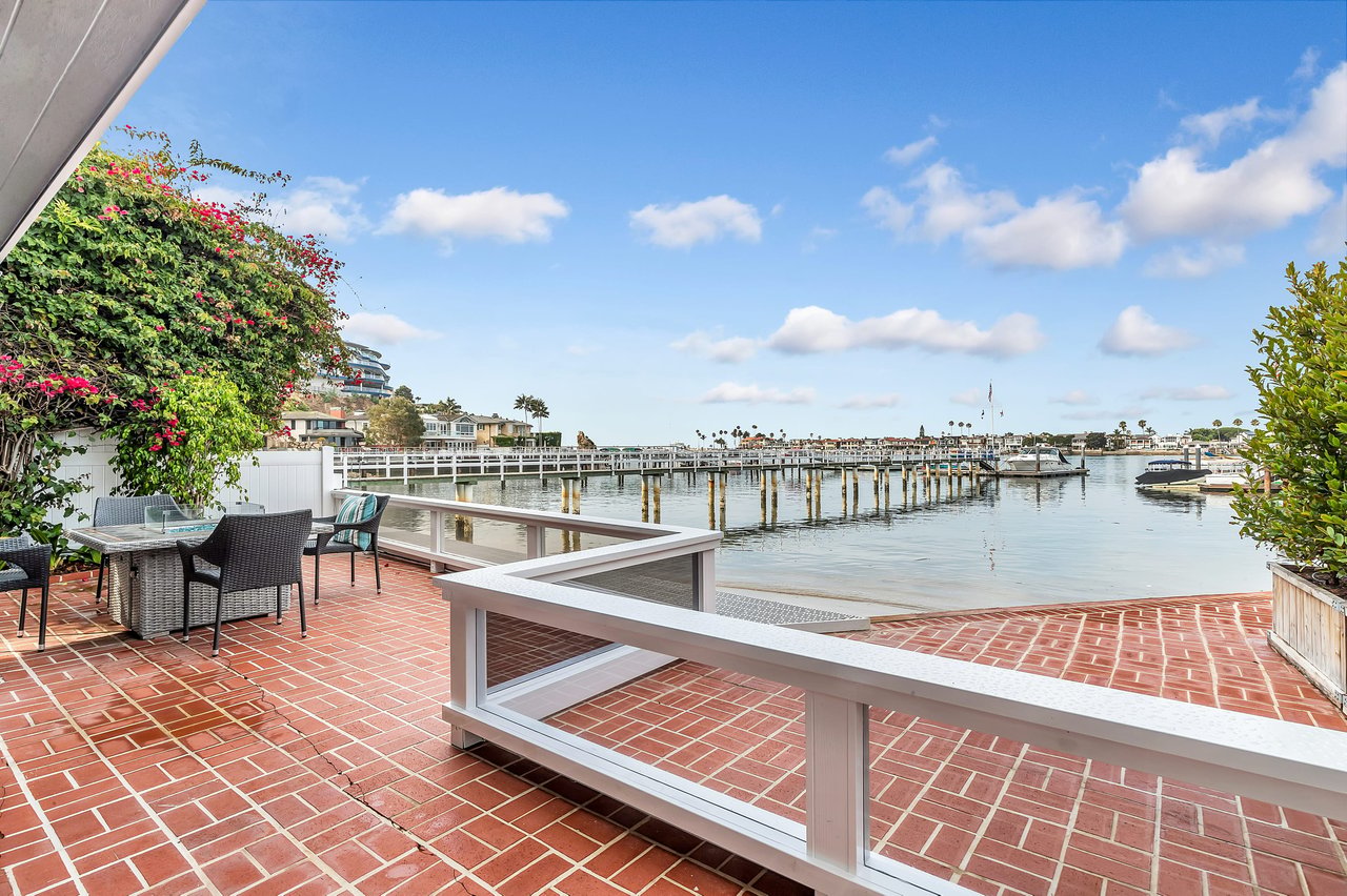 2307 Bayside Drive