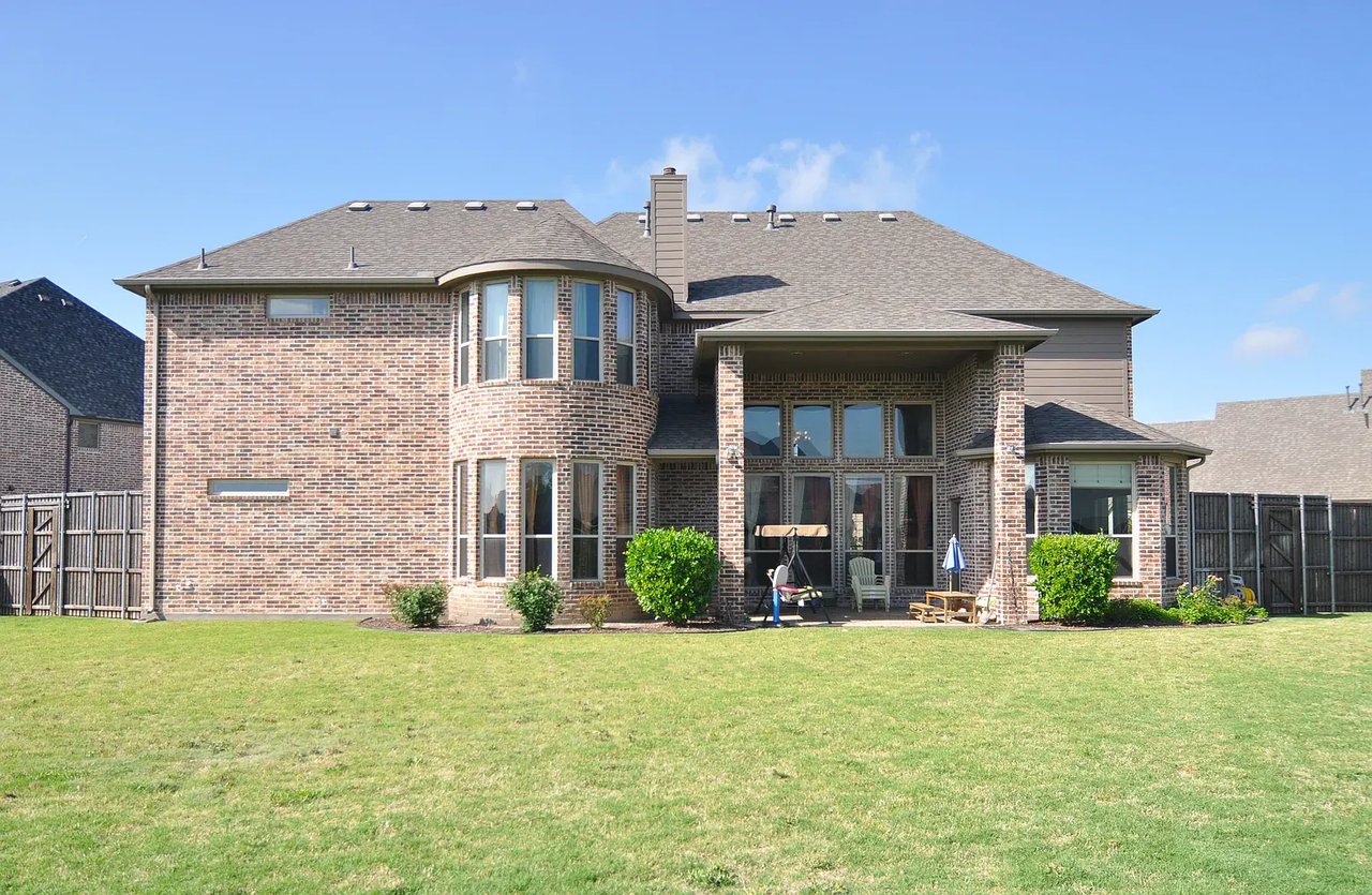 2296 Middle Town Ct