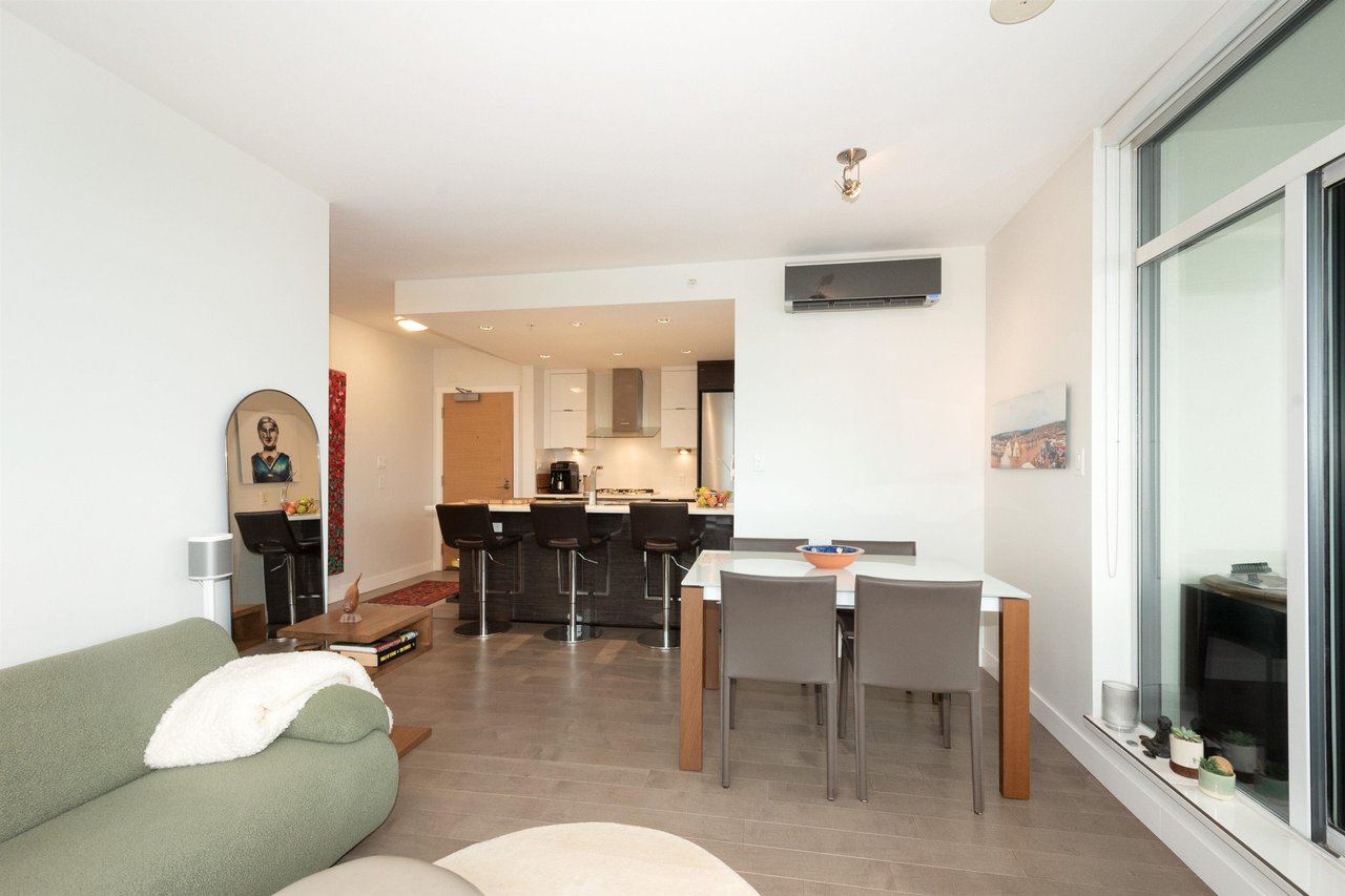 1003-1777 W 7th Ave