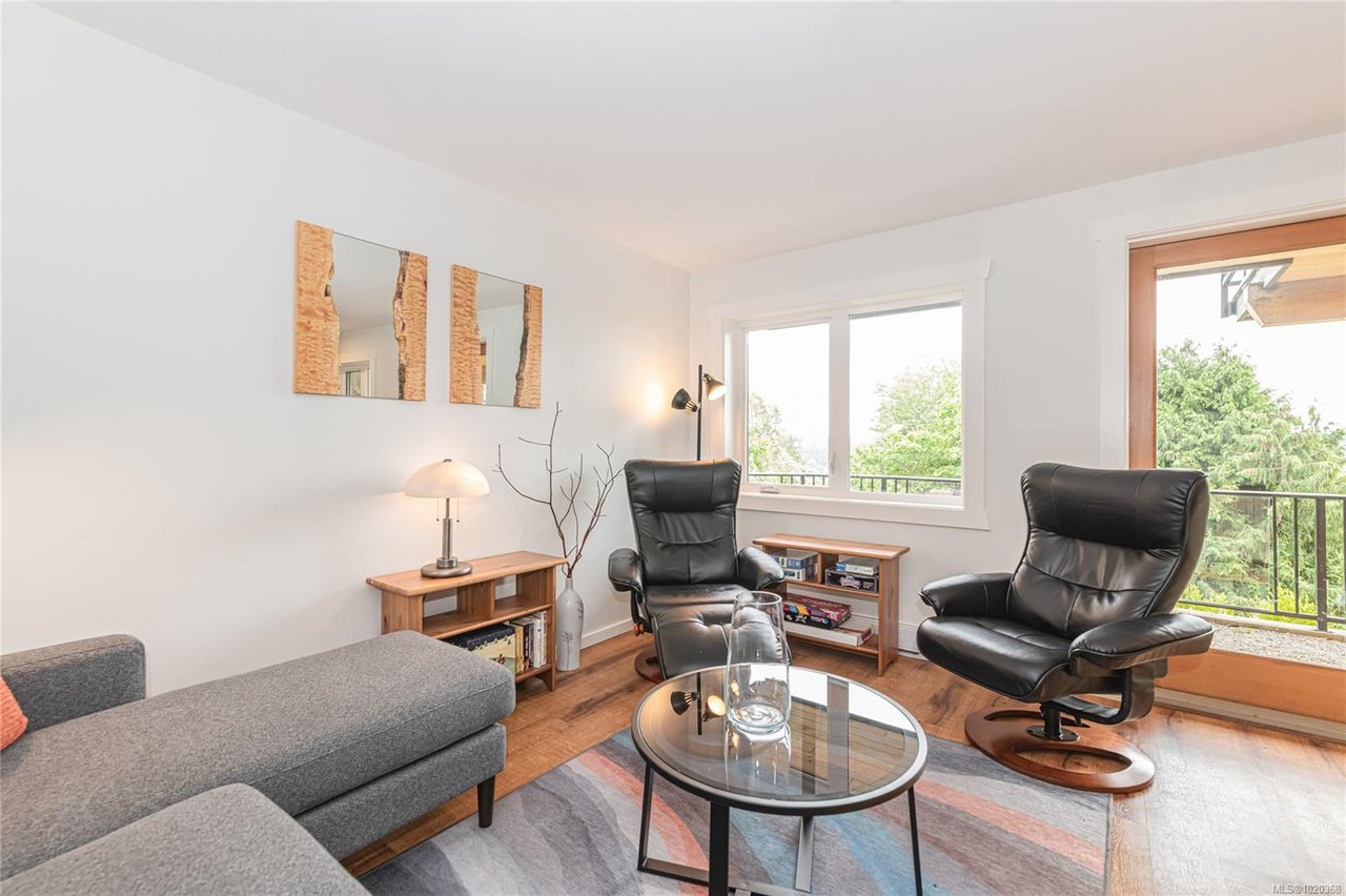 140 Mt. Baker Cres
