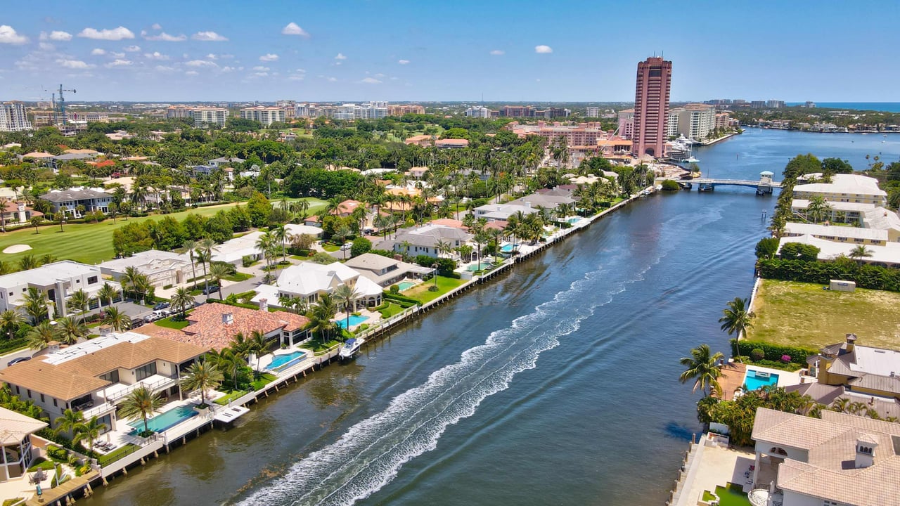 Selling a Home in Royal Palm Yacht and Country Club: Boca Raton's Best Neighborhood