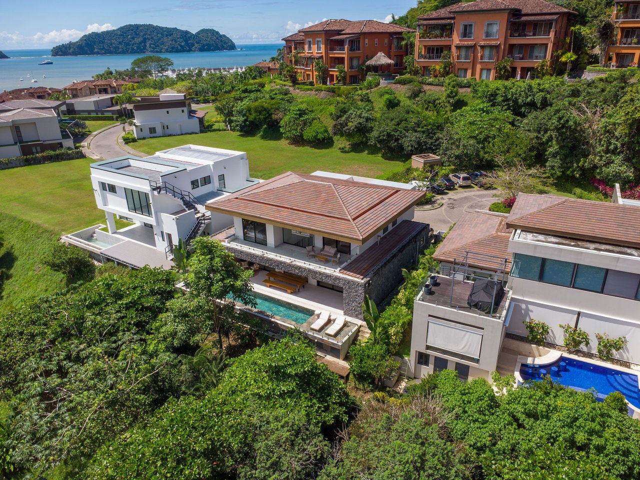 Tropical Modern Coastal Estate, Los Suenos, Puntarenas