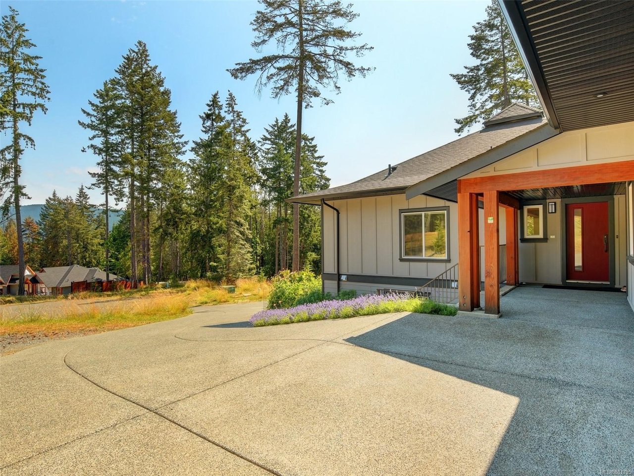 4271 Cherry Point Close
