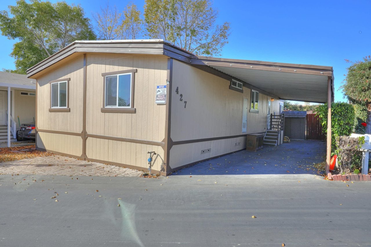 7465 Hollister Ave, #427