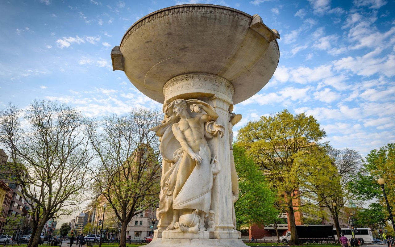 DUPONT CIRCLE