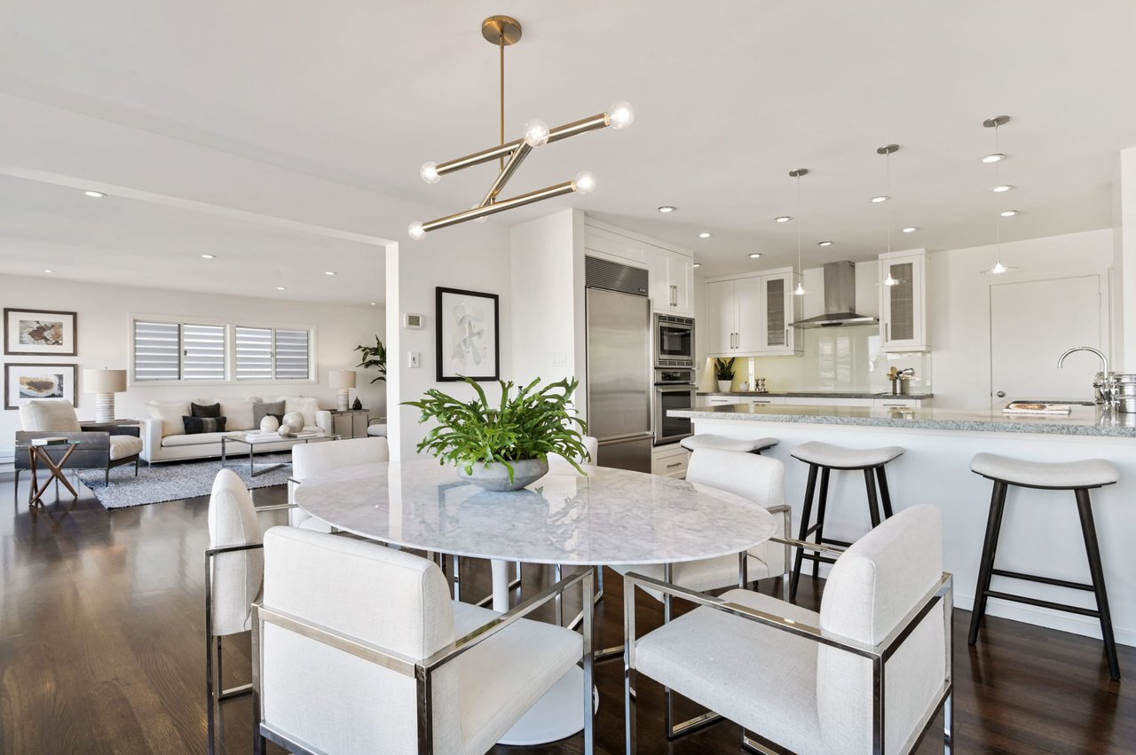 Renovated Three Bedroom Cow Hollow Condo