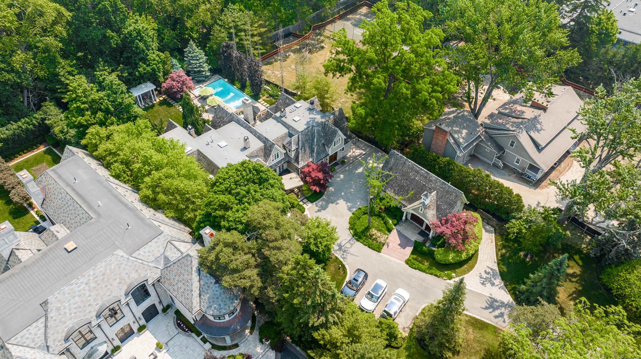 Ranch Inspired Estate in Oakville 