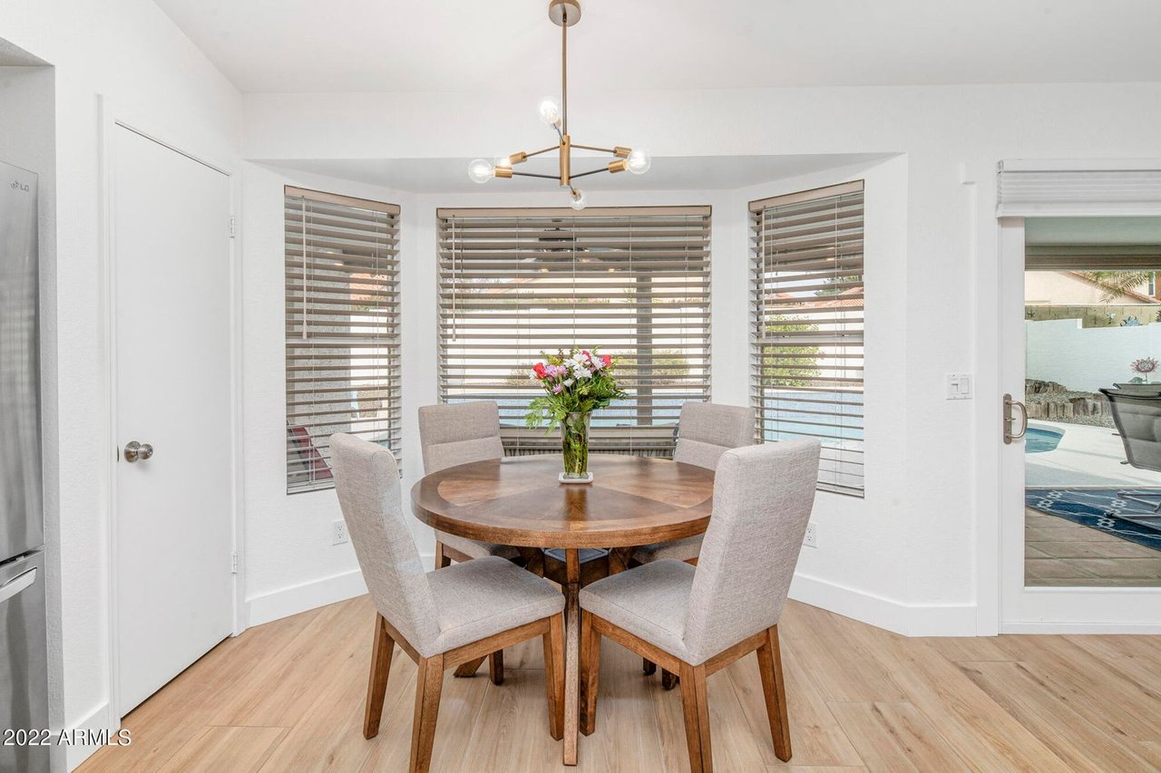 3526 E Utopia Rd