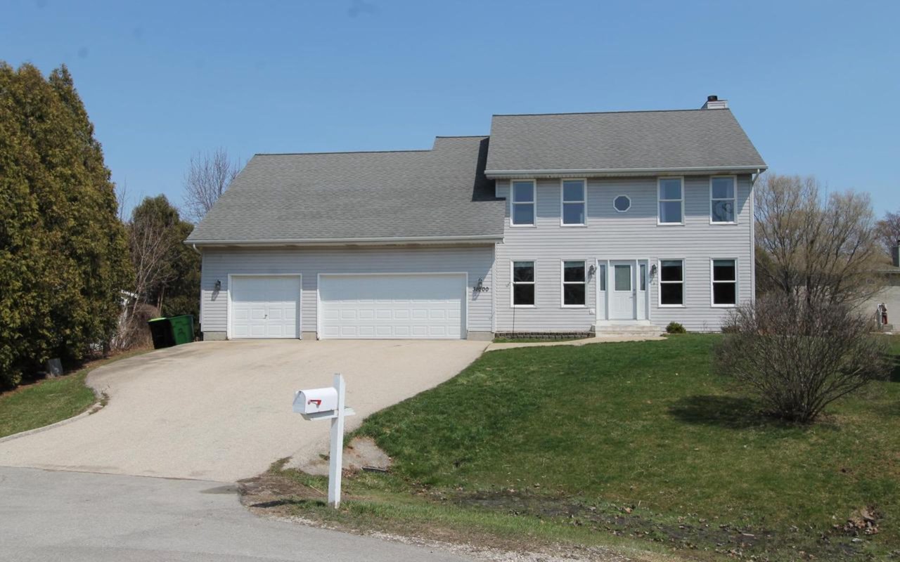 31000 Lake Pointe Ct