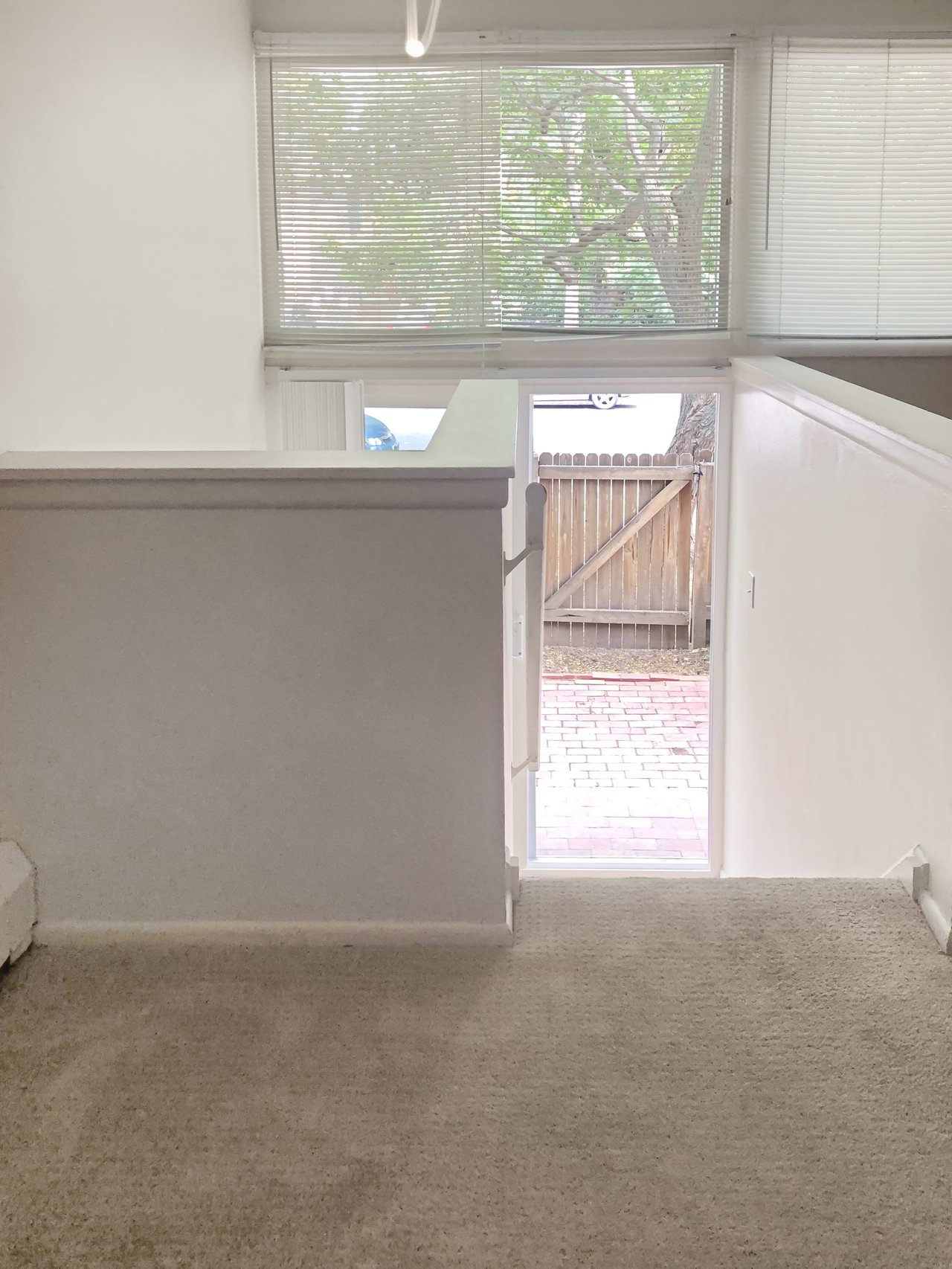 1842 Canyon Boulevard #101