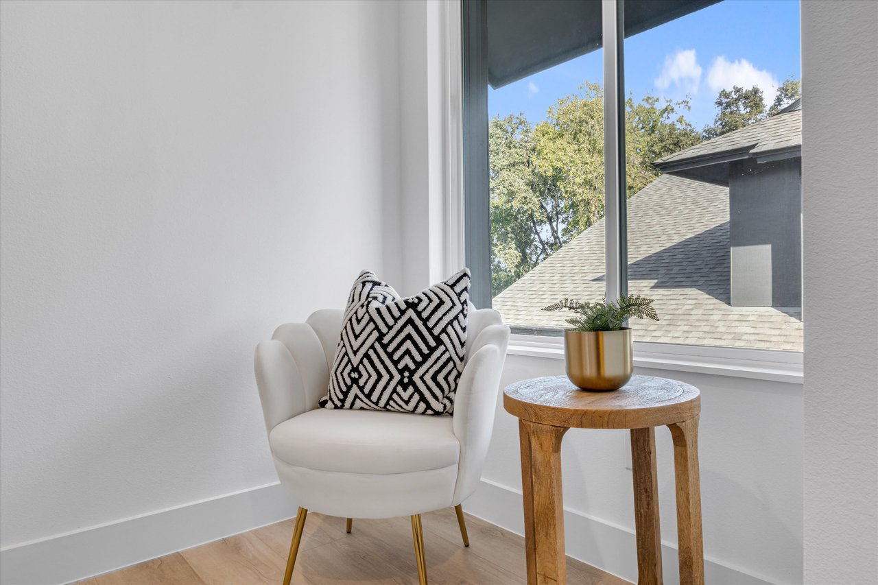 Albury Condos