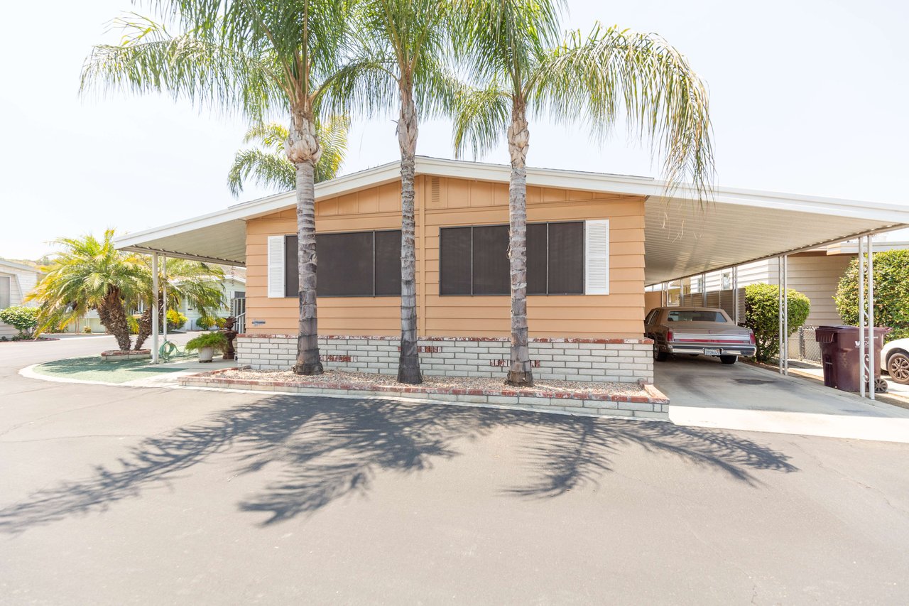 45521 State Highway 74 unit 120 hemet, 92544