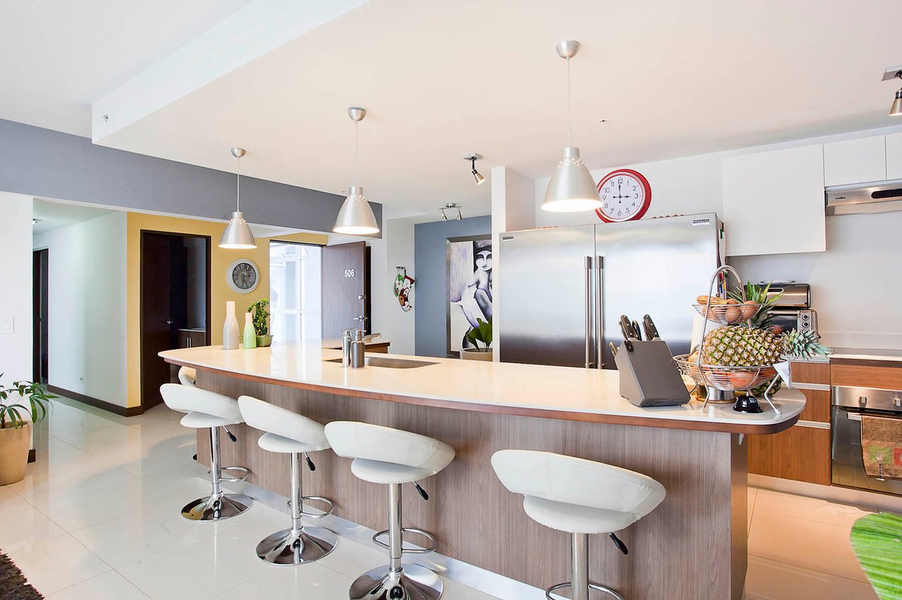 Custom Designer Corner Condo, Sabana and Rohrmoser, San Jose