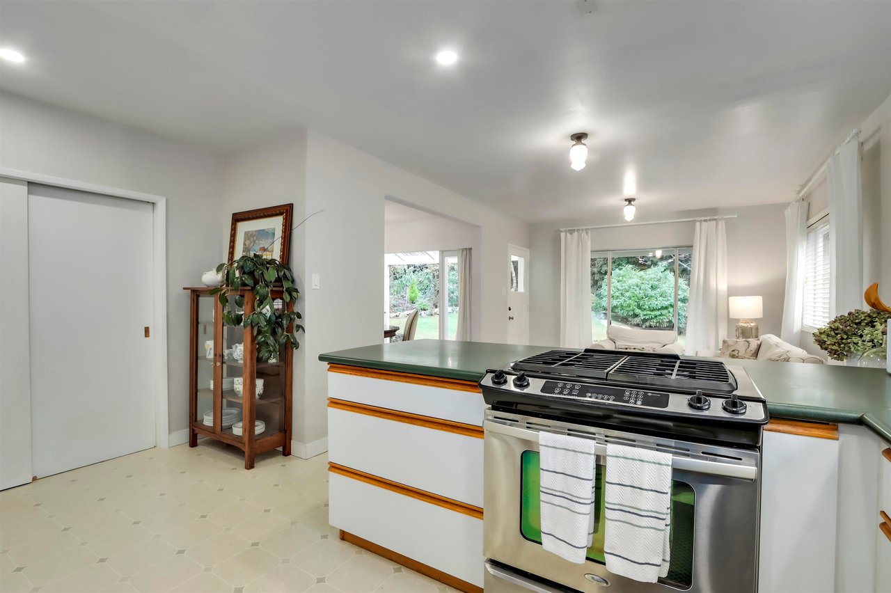 5727 Cranley Dr