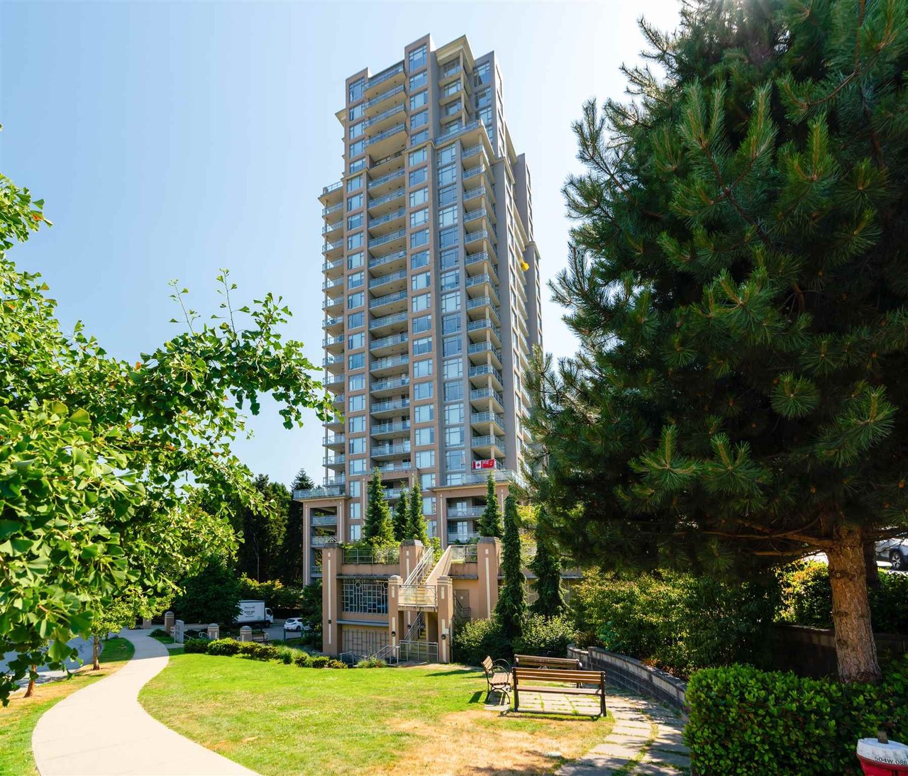2706-280 Ross Dr