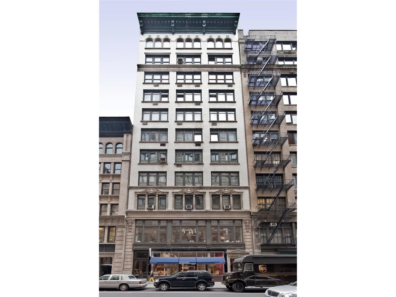 32 W 20th St, #5