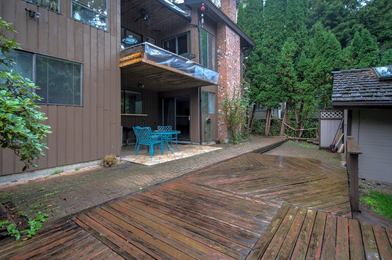 1305 Charter Hill Dr