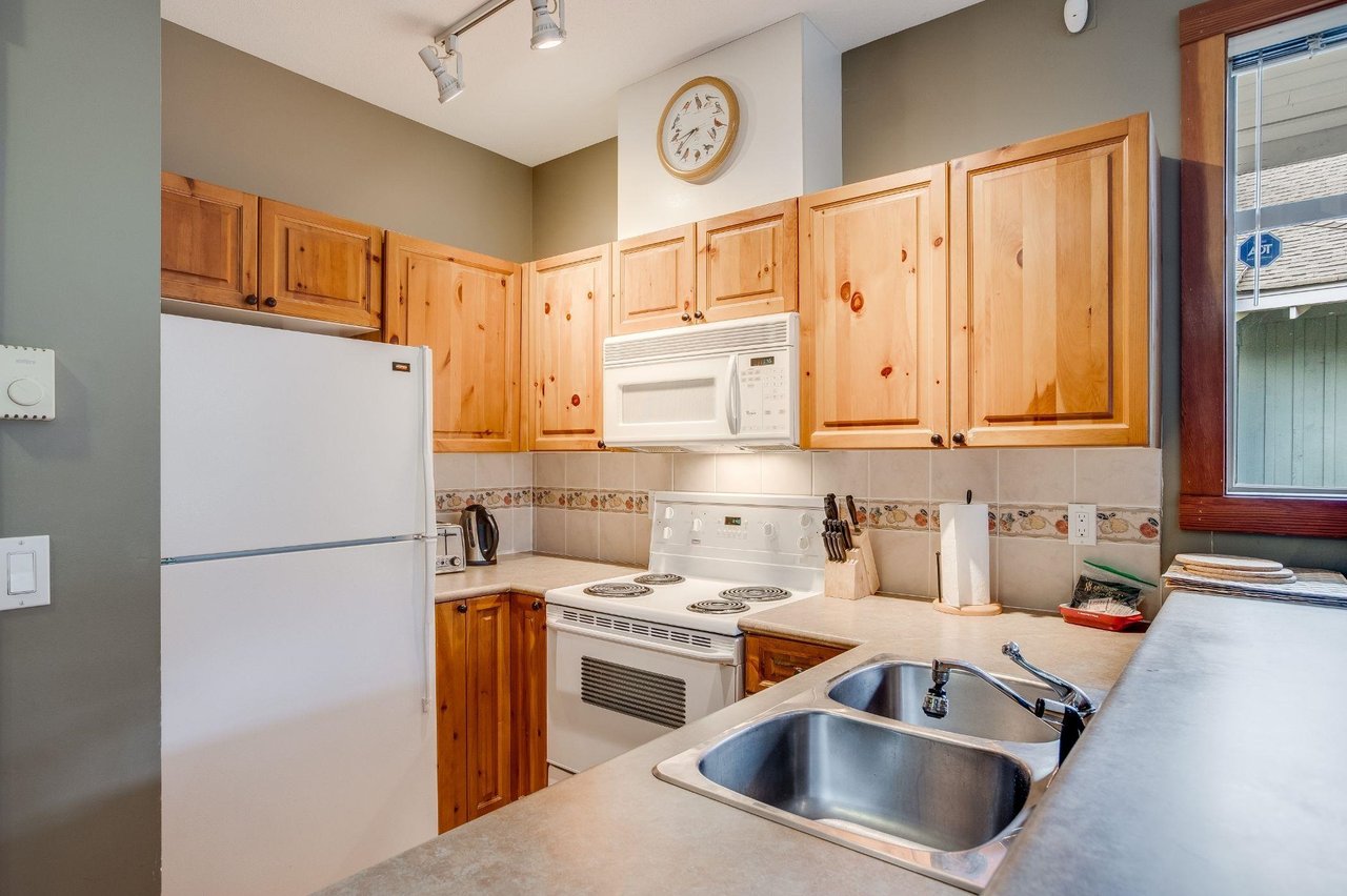 302-4405 Blackcomb Wy