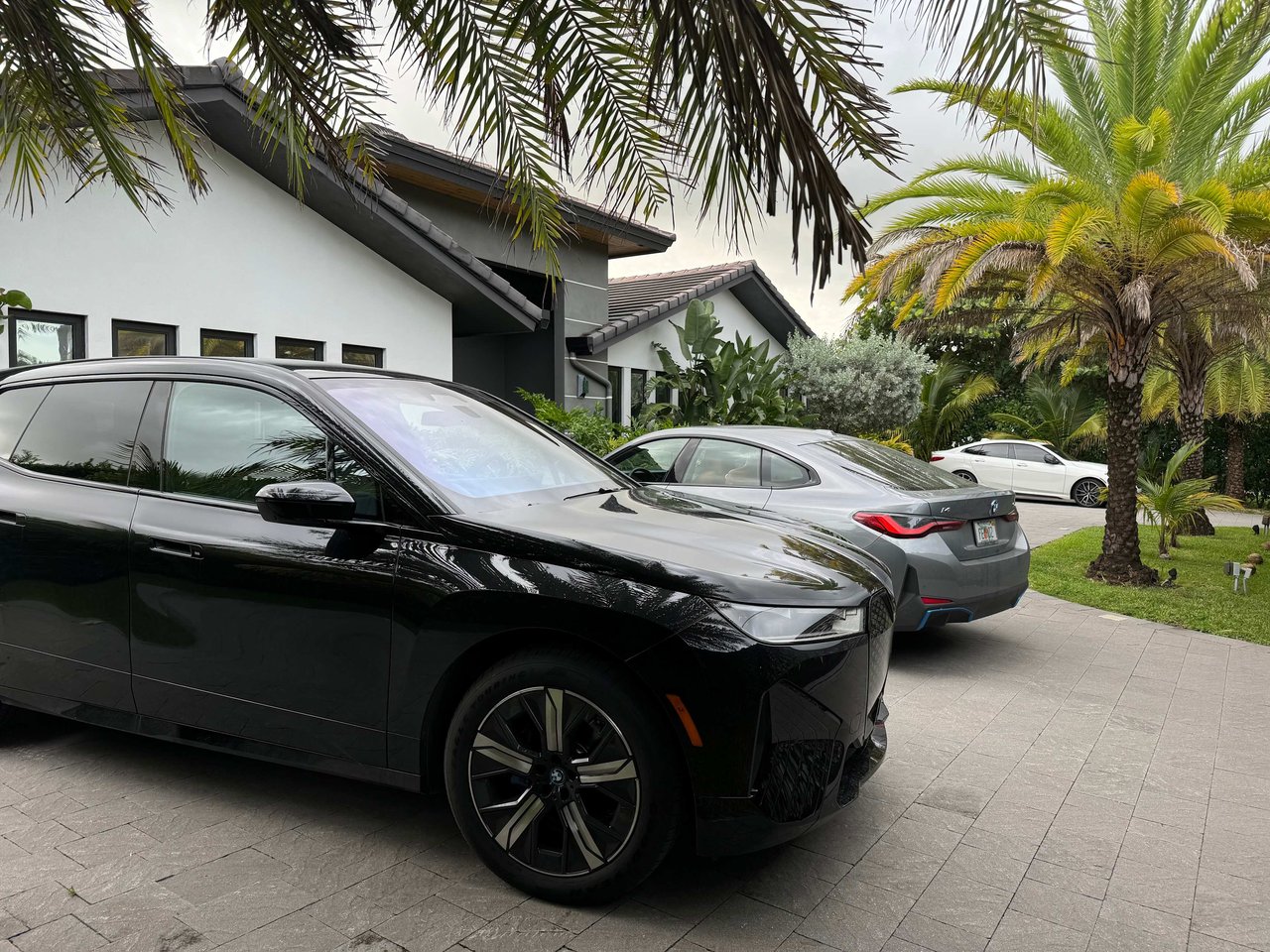 Diplomat  Parkway Hallandale Beach