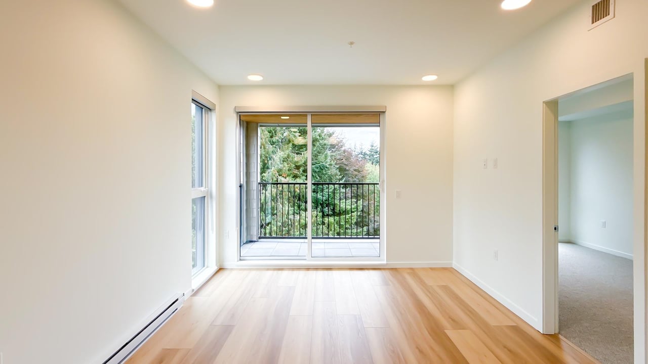 508-37994 Second Ave